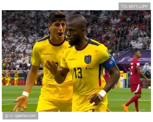 瓦伦西亚边路快攻搅乱对手防线，球队前景备受期待