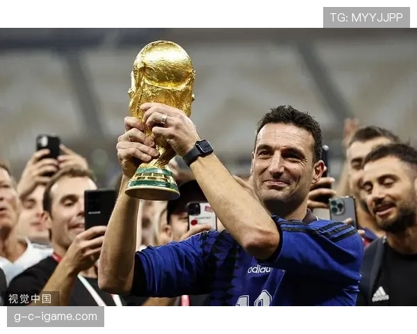 斯卡洛尼引领阿根廷足球复兴，新生代球员稳健表现引瞩目